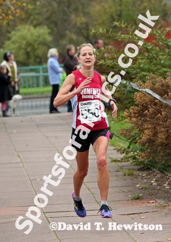 Joasia Zakrzewski (Dumfries AC) wins the Brampton to Carlisle 10 mile Road Race. Photo: David T. Hewitson/Sports for All Pics